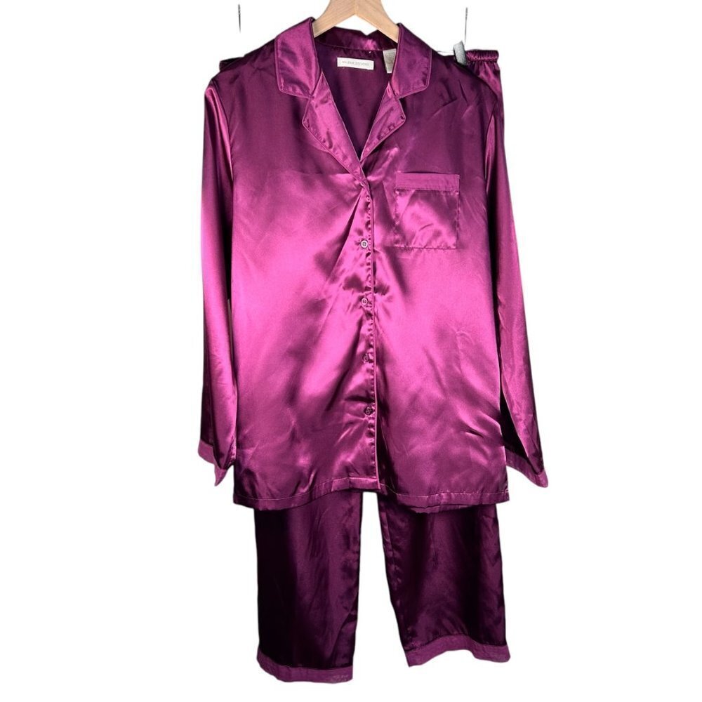 Valerie Stephens Size Medium Pajama Set Satin Silky Purple Elegant Loungewear